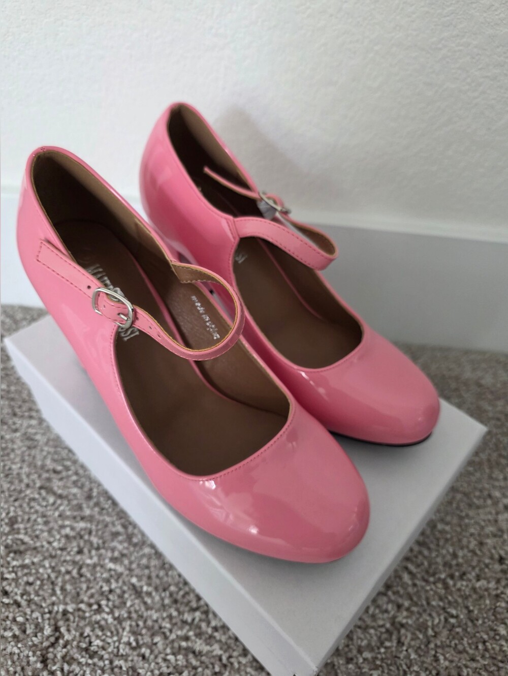 MAIERNISI JESSI Women's Mary Jane Pumps (Pink Patent)